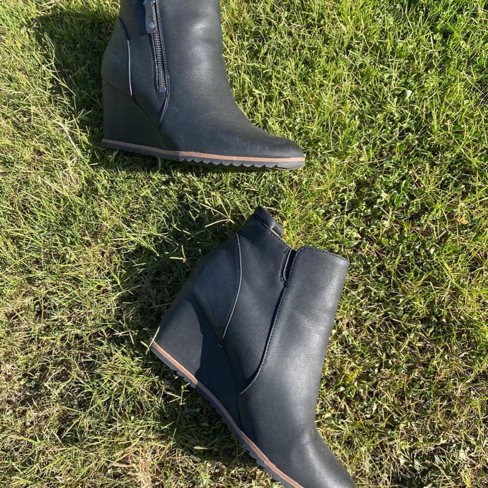 Soul Naturalizer Ankle Booties "Haley"